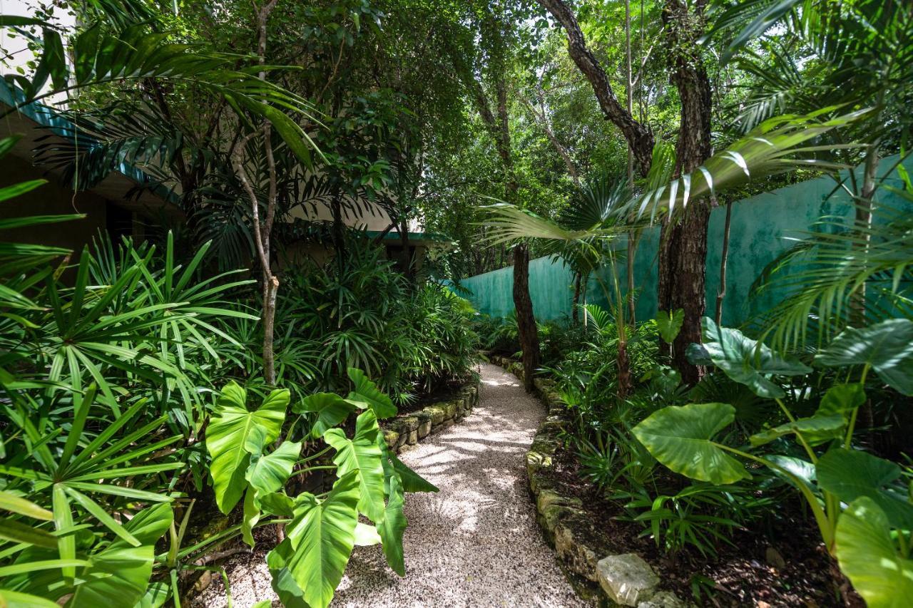 Hotel Tiki Tiki Tulum Exterior photo